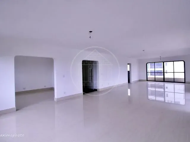 Apartamento 4 quartos e 6 banheiros, à venda, no bairro Santo Amaro em São Paulo