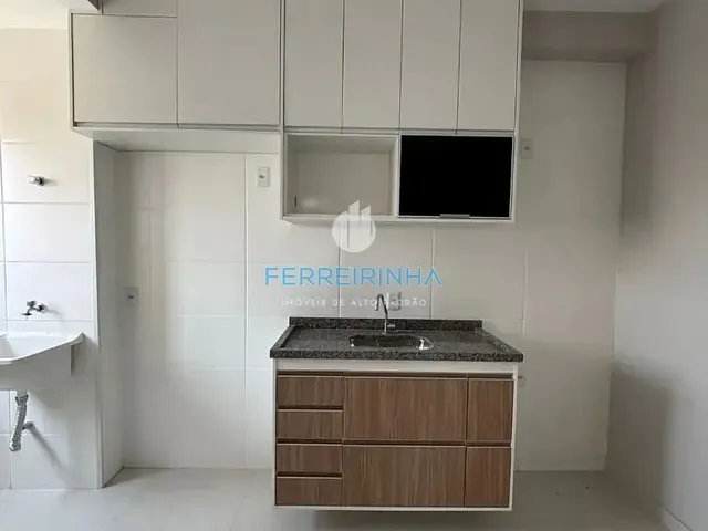 Apartamento com 10m² 2 quartos e 2 banheiros, à venda, no bairro Condomínio Residencial Colinas do Paratehy em São José Dos Campos