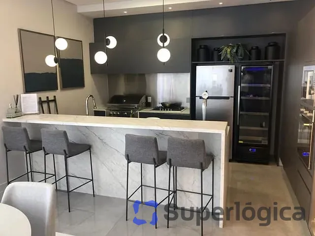 Apartamento 4 quartos e 4 banheiros, à venda, no bairro Centro em Balneário Camboriú