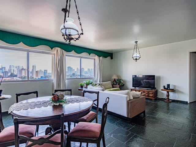 Foto do Apartamento - Apartamento tipo para venda em Cidade Monções com 3 quartos, sendo 1 suíte, 155m² | Lares e Andares Imóveis