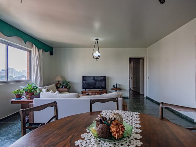 Foto do Apartamento - Apartamento tipo para venda em Cidade Monções com 3 quartos, sendo 1 suíte, 155m² | Lares e Andares Imóveis