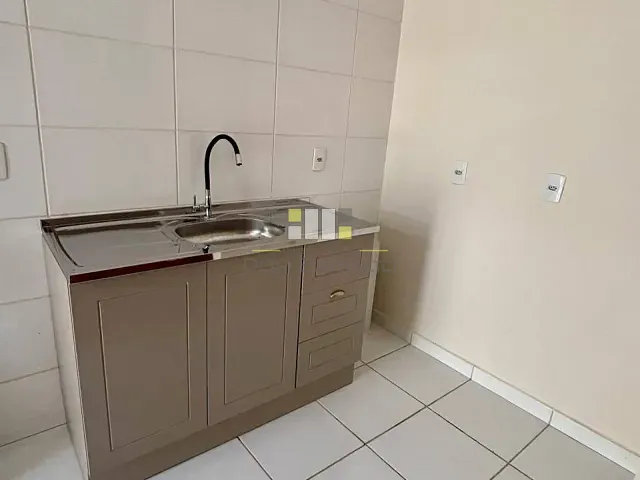 Apartamento 2 quartos e 1 banheiro, à venda, no bairro Chácara Santa Antonieta (Nova Veneza) em Sumaré