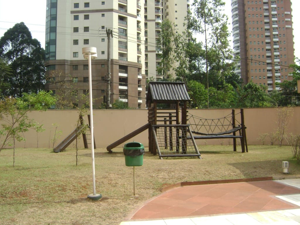 Apartamento à venda e aluguel com 3 quartos, 160m² - Foto 25