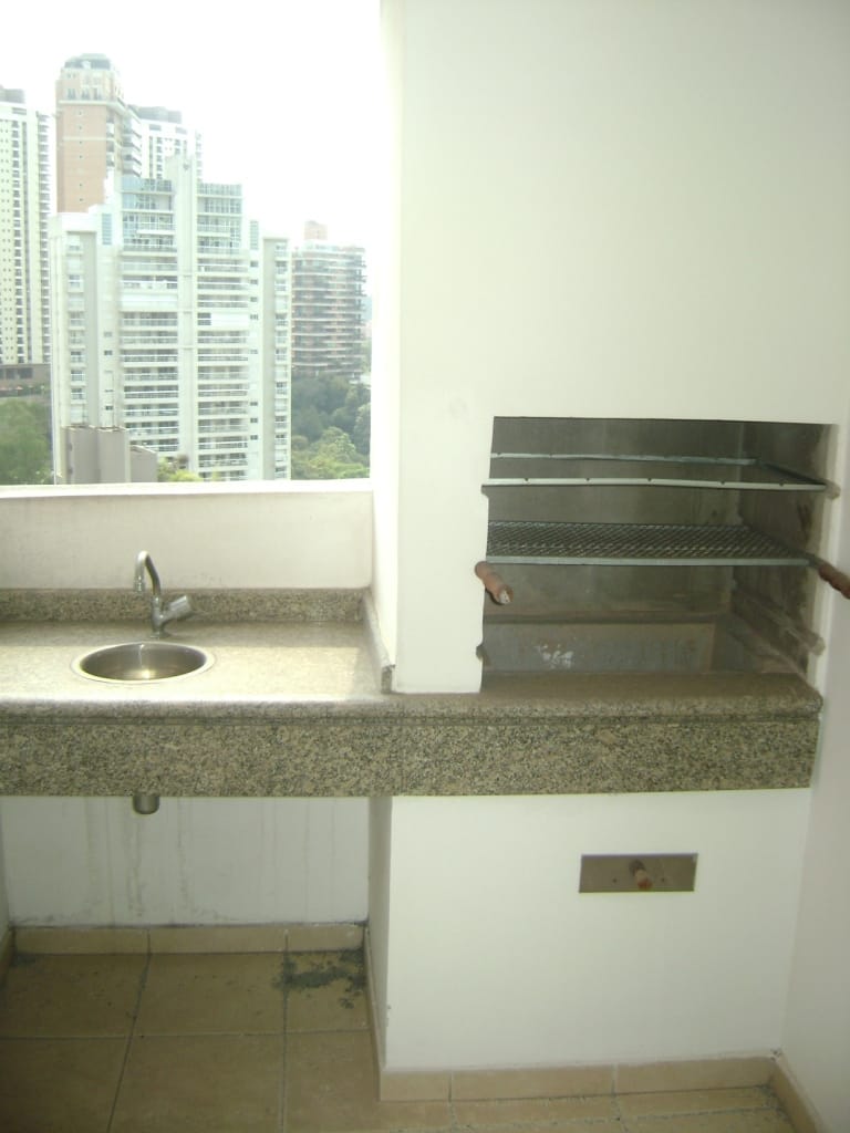 Apartamento à venda e aluguel com 3 quartos, 160m² - Foto 2