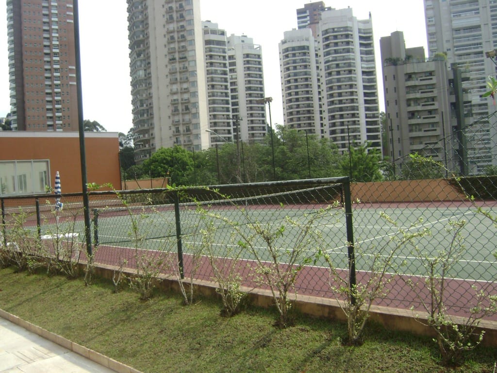 Apartamento à venda e aluguel com 3 quartos, 160m² - Foto 17