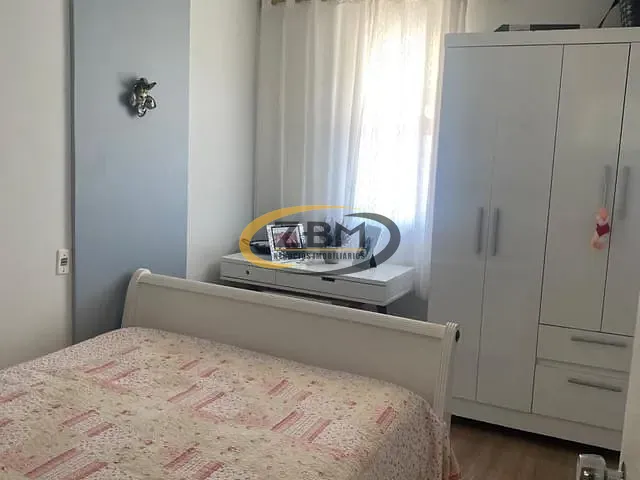 Apartamento com 85m² 3 quartos e 2 banheiros, à venda, no bairro Centro em Londrina