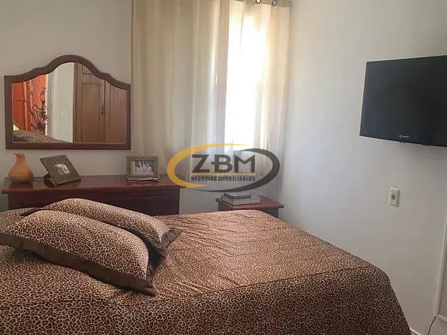 Apartamento com 85m² 3 quartos e 2 banheiros, à venda, no bairro Centro em Londrina