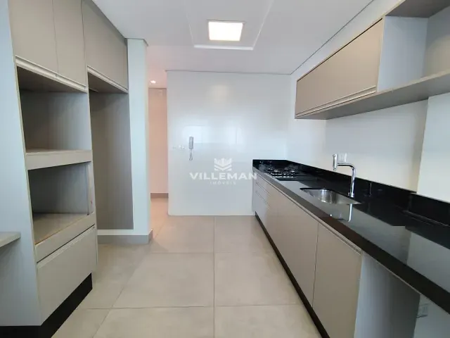 Apartamento com 89m² 2 quartos e 2 banheiros, para alugar, no bairro Zona 07 em Maringá