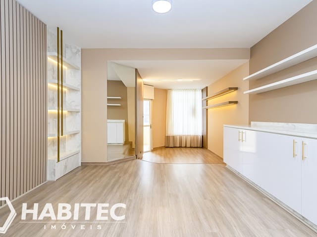 Apartamento 3 quartos e 2 banheiros, para alugar, no bairro Cristo Rei em Curitiba