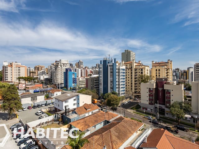 Apartamento 2 quartos e 1 banheiro, para alugar, no bairro Mercês em Curitiba