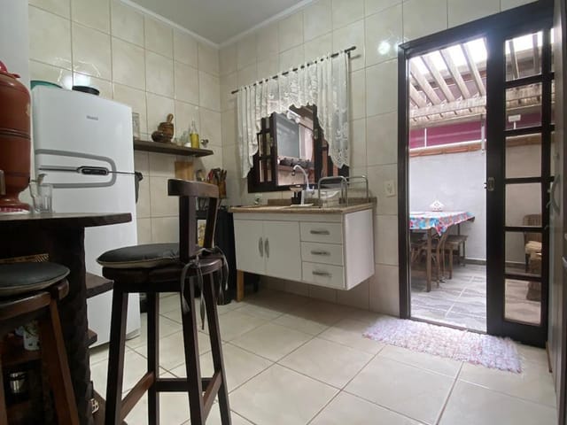 Casa 2 quartos e 2 banheiros, à venda, no bairro Maitinga em Bertioga