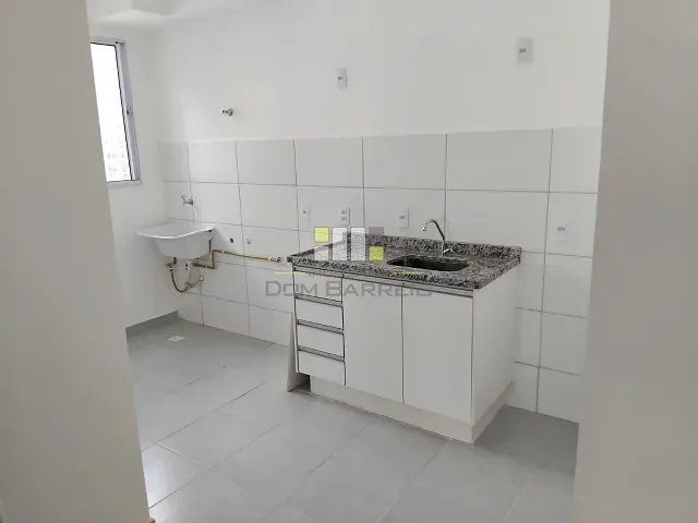 Apartamento 2 quartos e 1 banheiro, para alugar, no bairro Jardim das Palmeiras em Sumaré