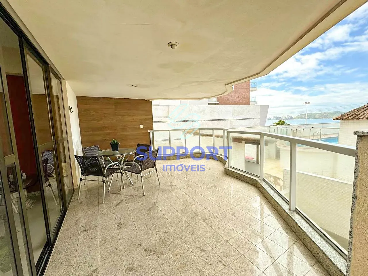 Apartamento, 3 quartos, 140 m² - Foto 1