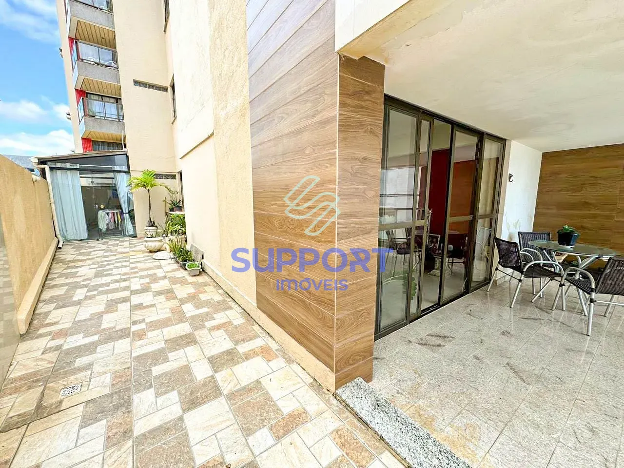 Apartamento, 3 quartos, 140 m² - Foto 2