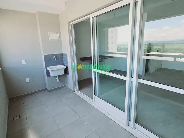 Apartamento com 77m² 3 quartos e 2 banheiros, à venda, no bairro Vila Industrial em São José dos Campos