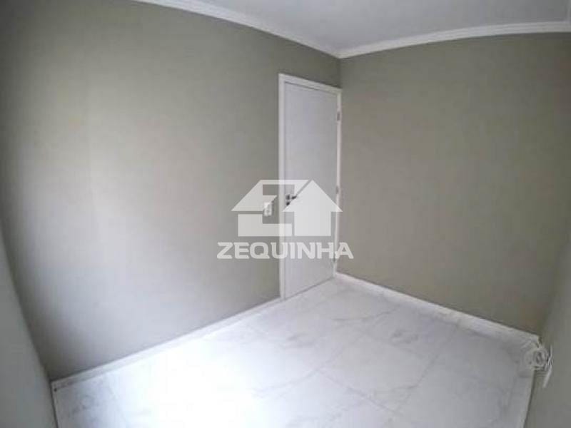 Apartamento para alugar com 2 quartos, 42m² - Foto 3