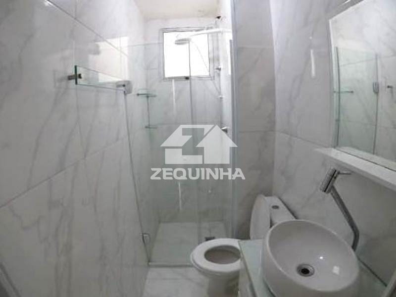 Apartamento para alugar com 2 quartos, 42m² - Foto 7