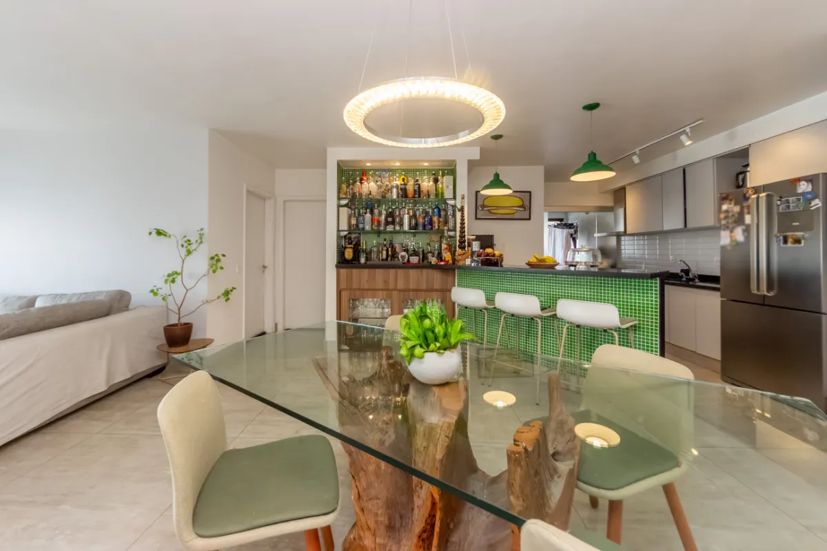 Apartamento para venda em Campo Belo com 2 quartos, sendo 2 suítes, 105m²