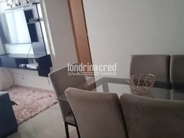 Apartamento 2 quartos e 1 banheiro, à venda, no bairro Conjunto Vivi Xavier em Londrina