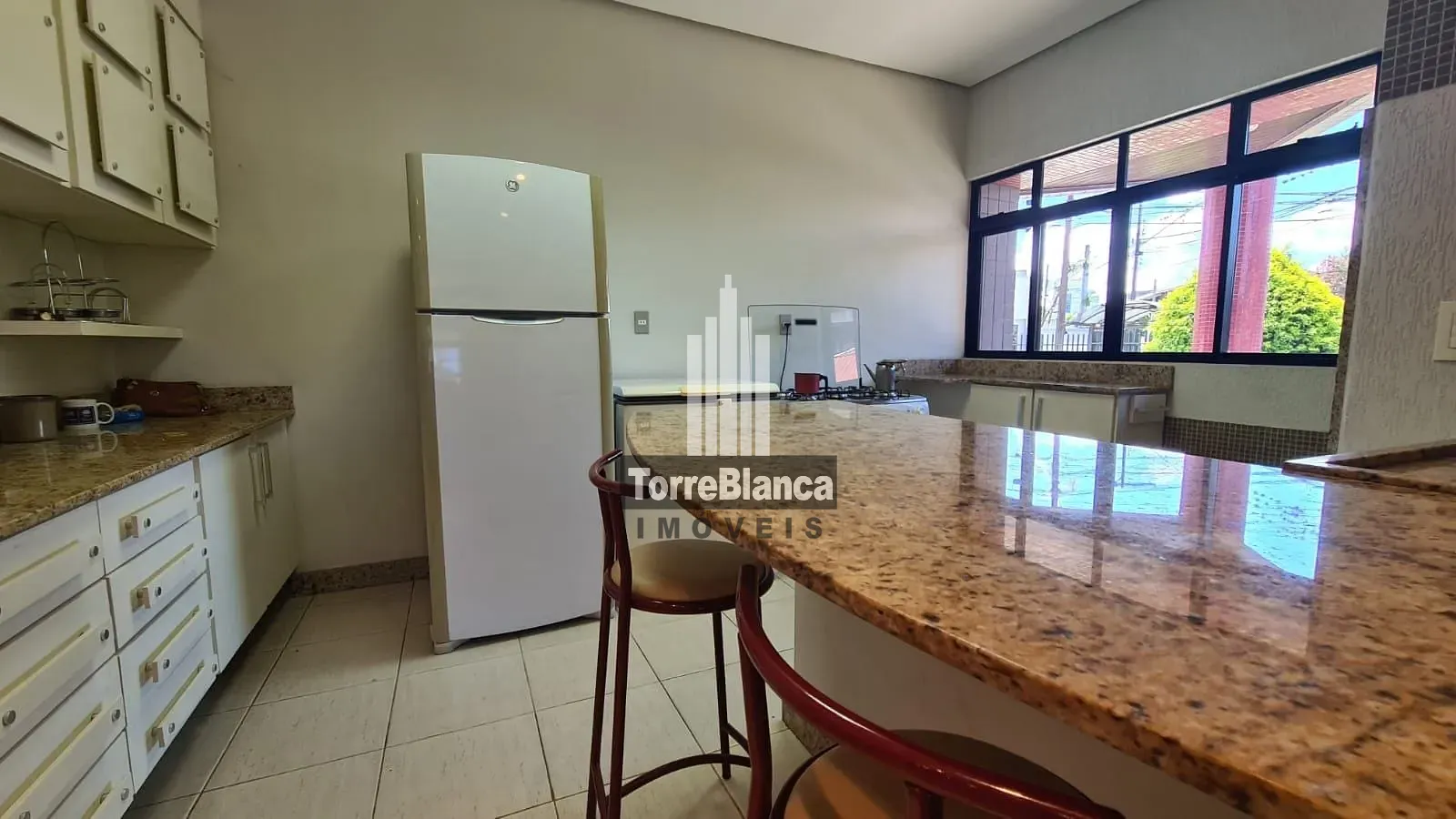 Apartamento, 4 quartos, 258 m² - Foto 11