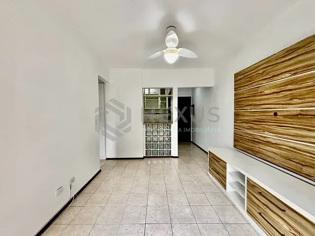 Apartamento 1 quarto e 1 banheiro, à venda, no bairro Jardim Astúrias em Guarujá