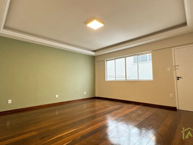 Apartamento 3 quartos e 2 banheiros, à venda, no bairro Paineiras em Juiz de Fora