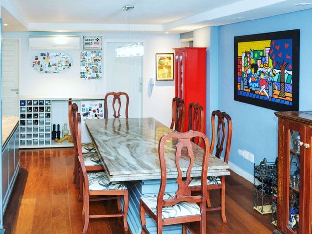 Apartamento com 266m² 4 quartos e 5 banheiros, à venda, no bairro Batel em Curitiba