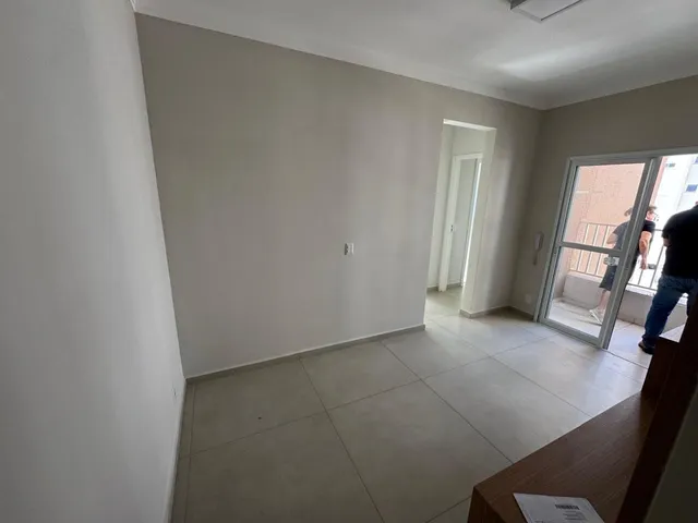 Apartamento com 10m² 2 quartos e 1 banheiro, à venda, no bairro Condomínio Residencial Colinas do Paratehy em São José Dos Campos
