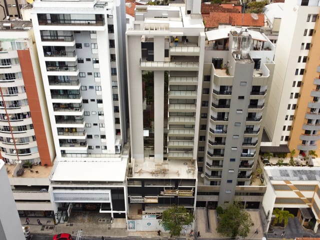 Foto do Apartamento - Garden de Frente no São Mateus | 3 Suítes, 171m² e 2 Vagas no Belize Residence | ACERVO IMOVEIS LTDA