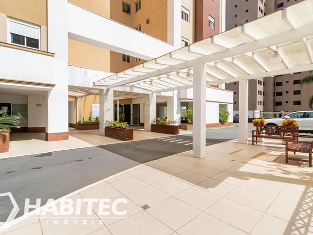 Apartamento 3 quartos e 3 banheiros, para alugar, no bairro Ahú em Curitiba