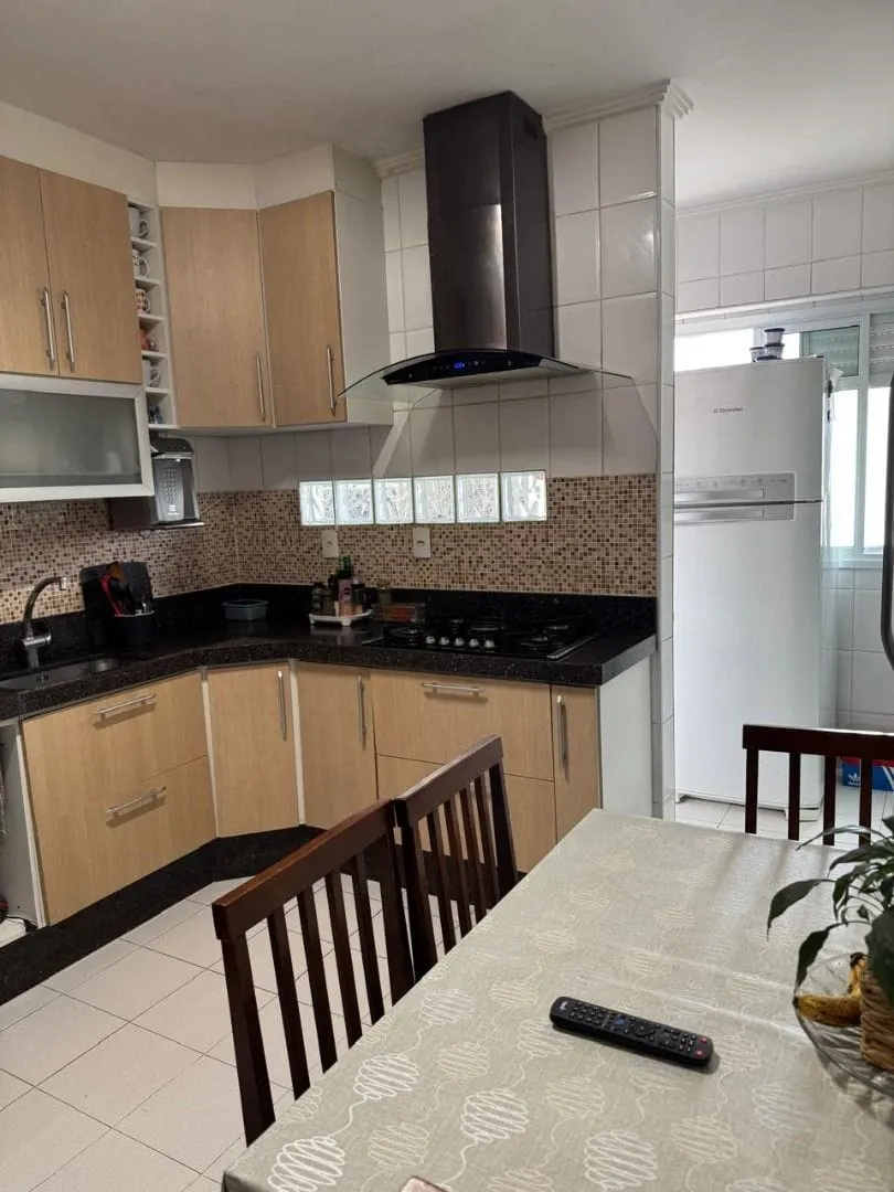 Apartamento, 3 quartos, 95 m² - Foto 2