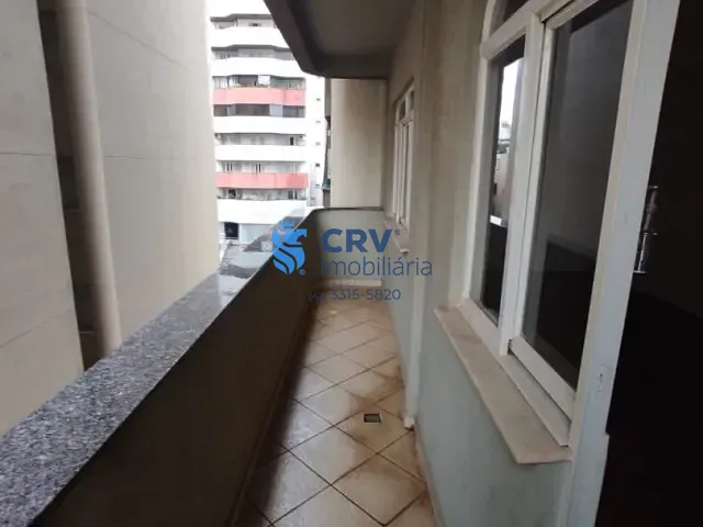 Apartamento com 196m² 3 quartos e 3 banheiros, à venda, no bairro Centro em Londrina