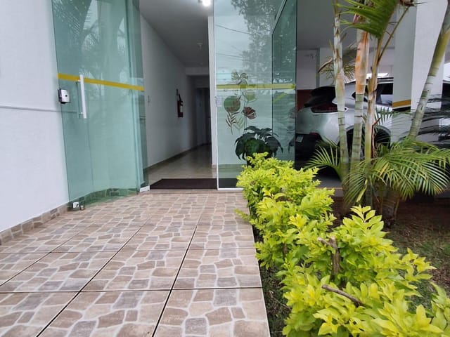 Apartamento 2 quartos e 1 banheiro, à venda, no bairro Jóquei Clube em Juiz de Fora