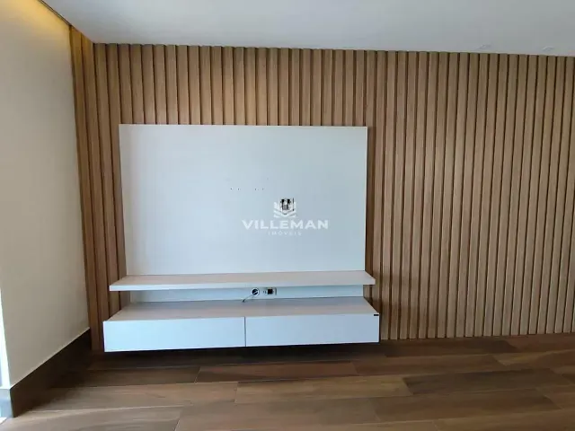 Apartamento com 120m² 2 quartos e 2 banheiros, para alugar, no bairro Zona 07 em Maringá