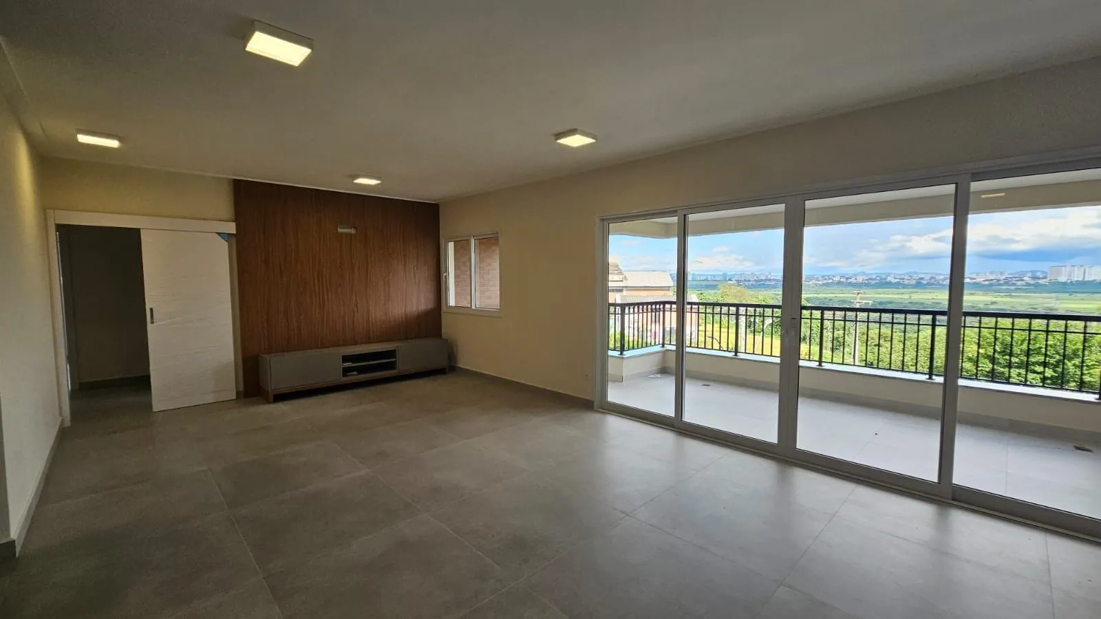 Apartamento, 3 quartos, 158 m² - Foto 1