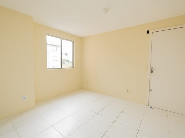 Apartamento com 55m² 2 quartos e 1 banheiro, para alugar, no bairro Três Vendas em Pelotas