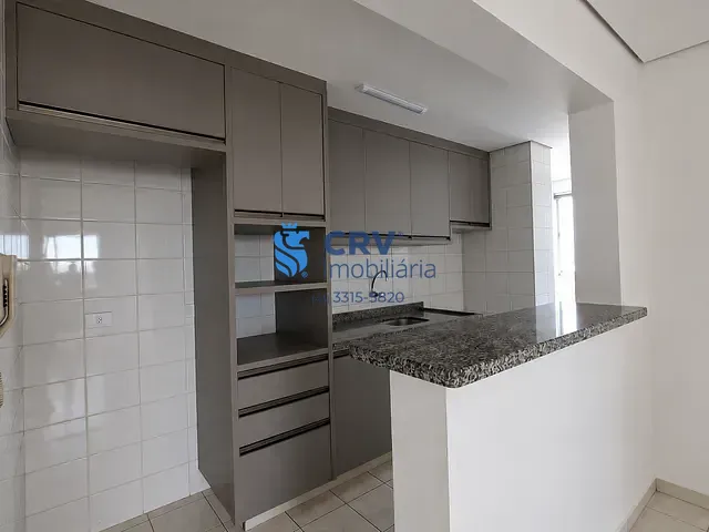 Apartamento com 108m² 2 quartos e 1 banheiro, para alugar, no bairro Centro em Londrina
