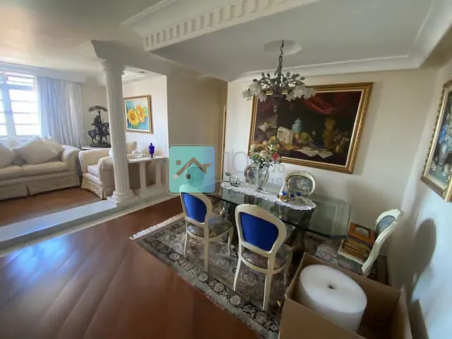 Apartamento 3 quartos e 2 banheiros, à venda, no bairro Vila Adyana em São José dos Campos