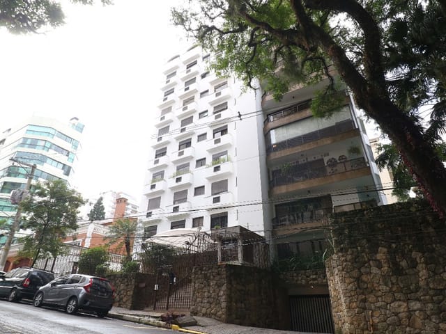 Foto do Apartamento - Apartamento para venda em Campo Belo com 3 quartos, sendo 3 suítes , 200m² | Lares e Andares Imóveis