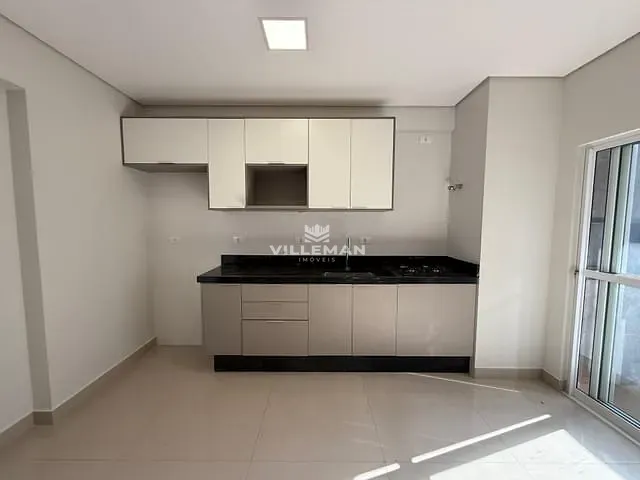 Apartamento com 175m² 3 quartos e 2 banheiros, à venda, no bairro Zona 07 em Maringá