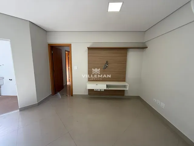 Apartamento com 175m² 3 quartos e 2 banheiros, à venda, no bairro Zona 07 em Maringá