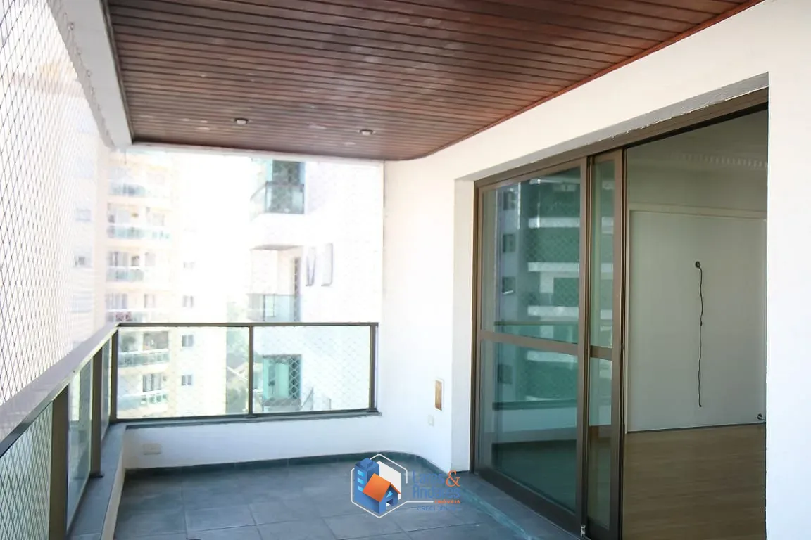 Apartamento, 3 quartos, 243 m² - Foto 11