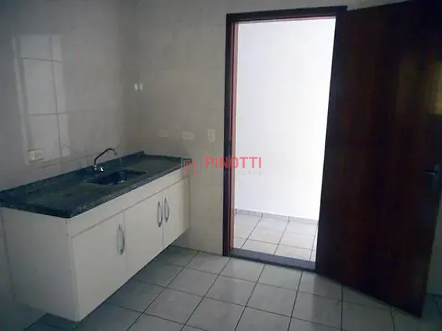 Apartamento 3 quartos e 1 banheiro, à venda ou para alugar, no bairro Vila Valparaíso em Santo André
