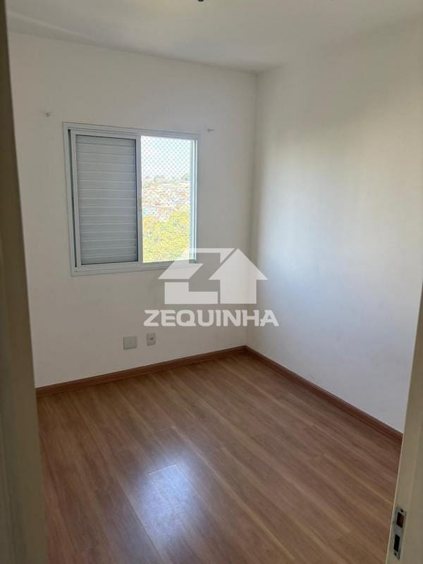 Apartamento à venda com 3 quartos, 74m² - Foto 10