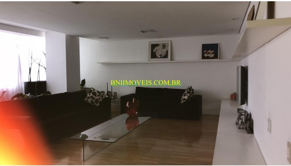 Apartamento, 3 quartos, 270 m² - Foto 2