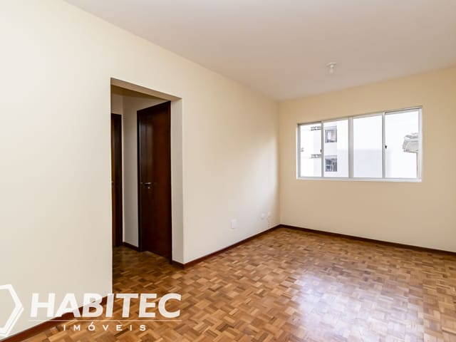 Apartamento 2 quartos e 2 banheiros, para alugar, no bairro Alto da Glória em Curitiba