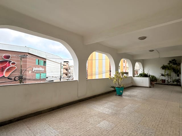 Apartamento 2 quartos e 2 banheiros, à venda, no bairro Paineiras em Juiz de Fora
