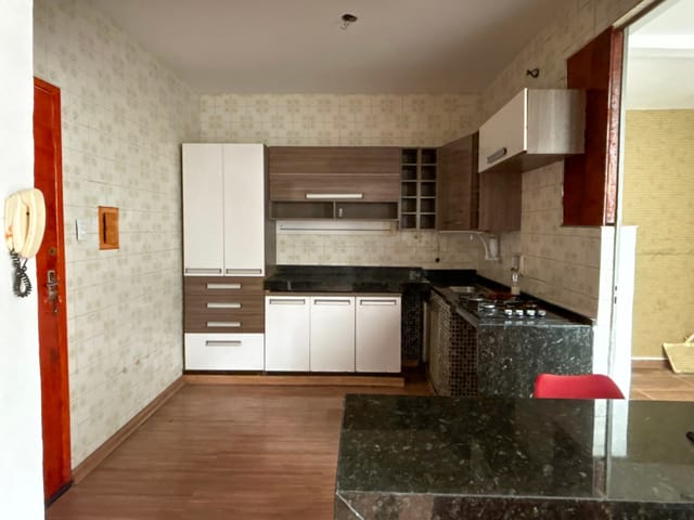 Apartamento 2 quartos e 2 banheiros, à venda, no bairro Paineiras em Juiz de Fora