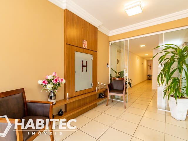 Apartamento 1 quarto e 1 banheiro, para alugar, no bairro Novo Mundo em Curitiba
