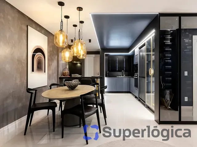 Apartamento com 243m² 3 quartos e 4 banheiros, à venda, no bairro Centro em Balneário Camboriú